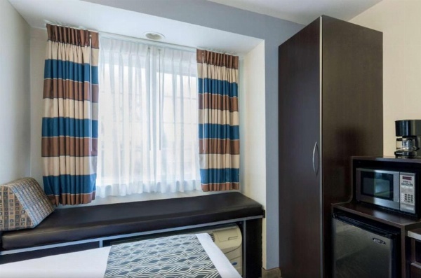 Microtel Inn and Suites Baton Rouge Airport image 28